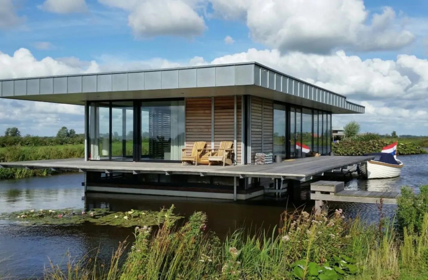Watervilla met sauna Watervilla met sauna
